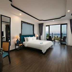 Sky Ocean Deluxe
